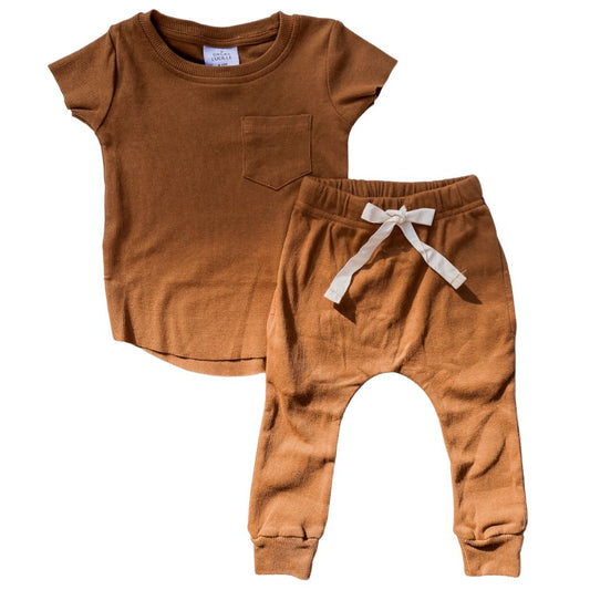Ribbed Joggers and Pocket Shirt in Autumn Maple